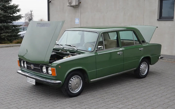 Fiat 124 cena 33700 przebieg: 64500, rok produkcji 1971 z Debrzno małe 704